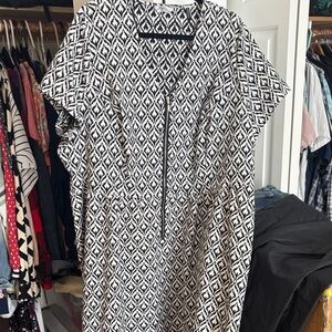 Kelly Brook Monochrome Patterned Dress